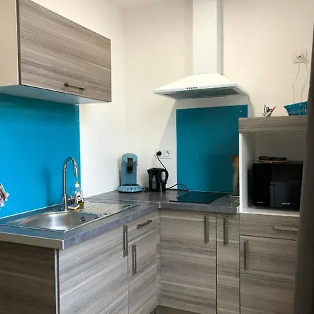 Au Bouquet Troyen - Wifi - Calme Et Tranquillite Apartment Troyes Exterior photo