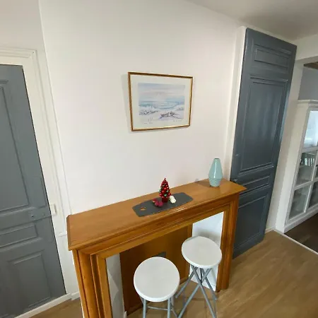 Au Bouquet Troyen - Wifi - Calme Et Tranquillite Apartment Troyes Exterior photo
