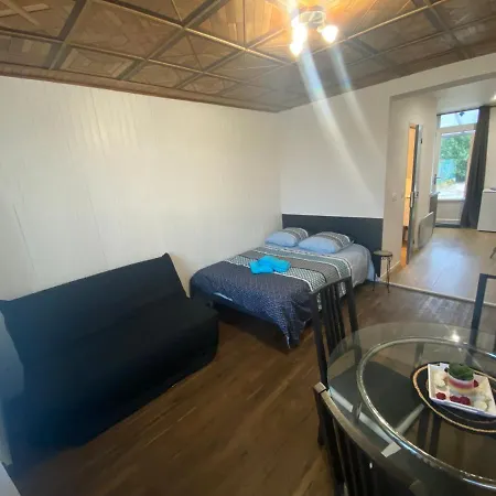 Au Bouquet Troyen - Wifi - Calme Et Tranquillite Apartment Troyes Exterior photo
