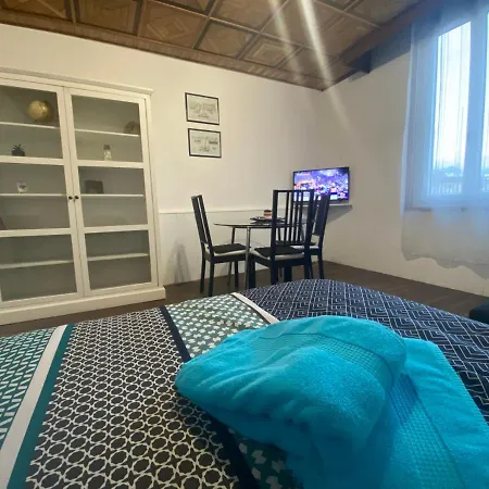 Au Bouquet Troyen - Wifi - Calme Et Tranquillite Apartment Troyes Exterior photo