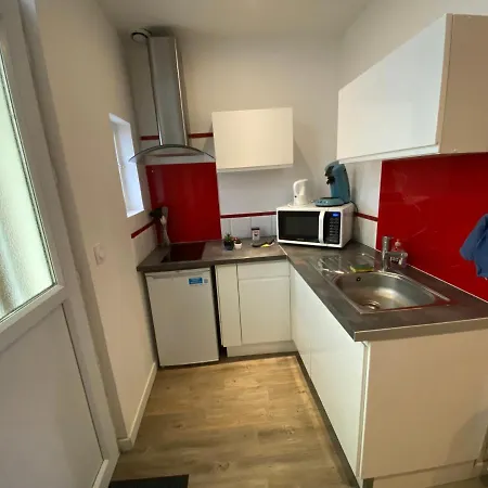 Au Bouquet Troyen - Wifi - Calme Et Tranquillite Apartment Troyes Exterior photo