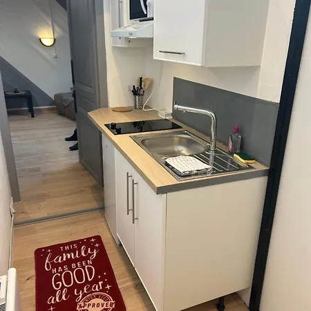 Au Bouquet Troyen - Wifi - Calme Et Tranquillite Apartment Troyes Exterior photo