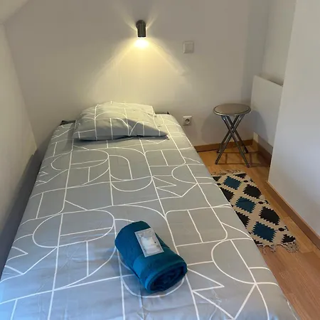 Au Bouquet Troyen - Wifi - Calme Et Tranquillite Apartment Troyes Exterior photo