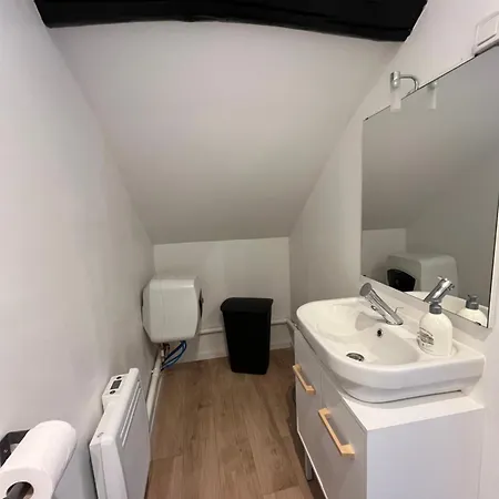 Au Bouquet Troyen - Wifi - Calme Et Tranquillite Apartment Troyes Exterior photo